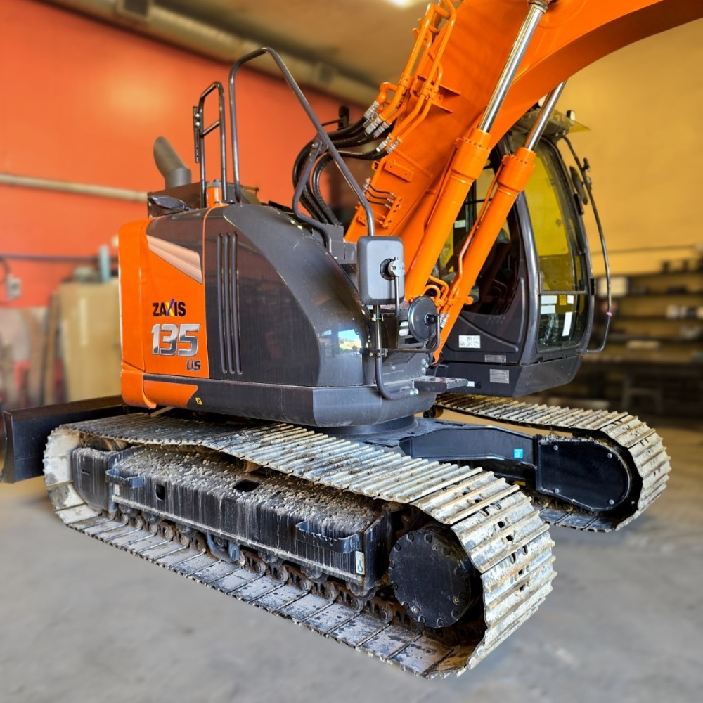 Hitachi ZX135US prior to high and wide modification and guarding